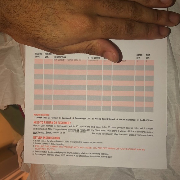 Jordan 1 metallic red 2017 - Picture 8 of 8